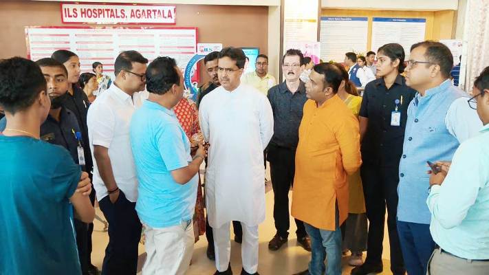 Tripura Chief Minister Dr Manik Saha paid a visit to a private hospital in Agartala to inquire about the health conditions of BJP Pradesh president Rajib Bhattacharjee on November 21.